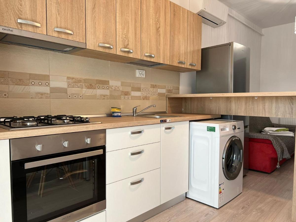 Studios & Apartments Palas By Glam At Lazar Towers Iasi Extérieur photo