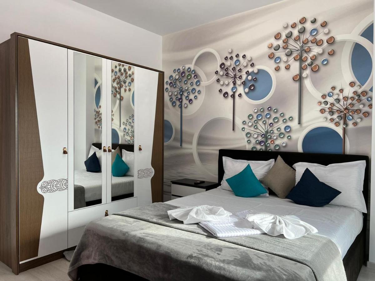 Studios & Apartments Palas By Glam At Lazar Towers Iasi Extérieur photo