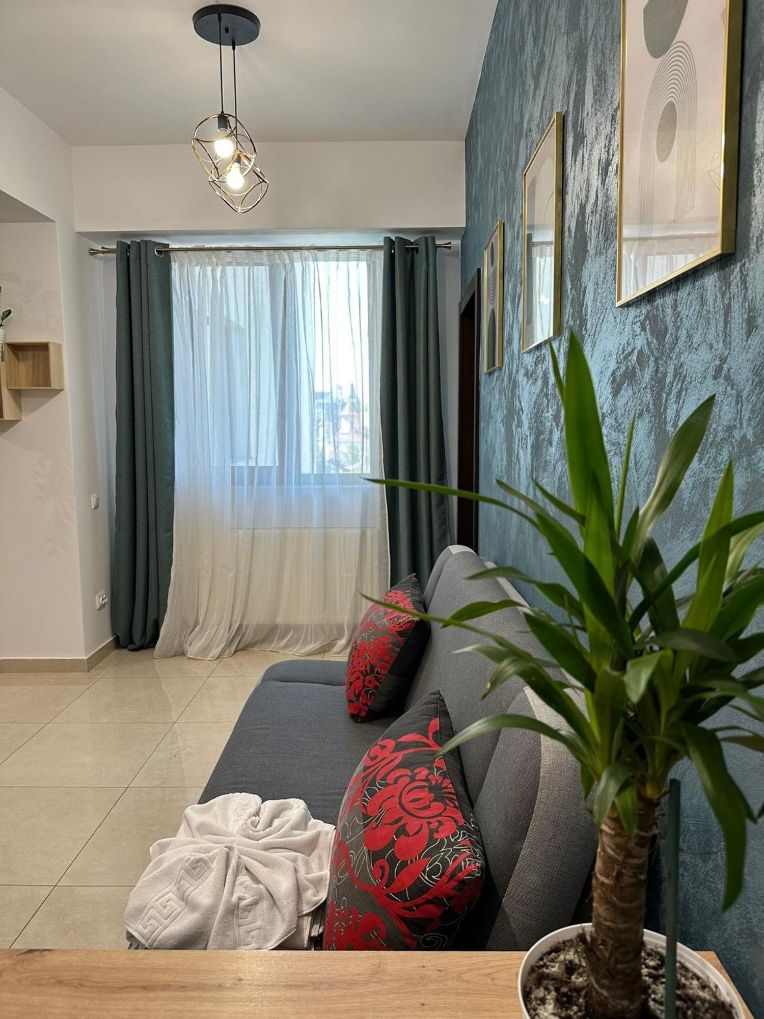 Studios & Apartments Palas By Glam At Lazar Towers Iasi Extérieur photo