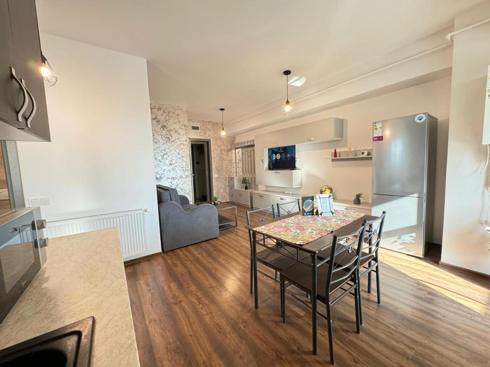 Studios & Apartments Palas By Glam At Lazar Towers Iasi Extérieur photo