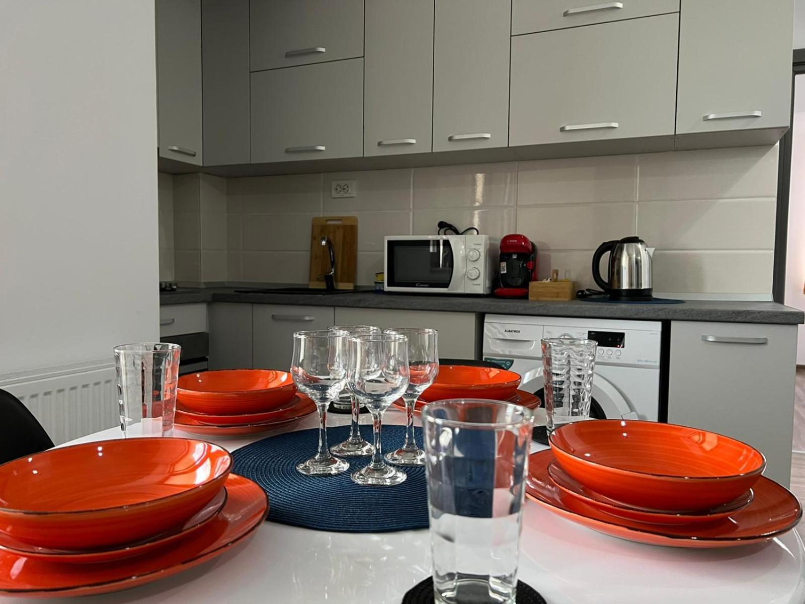 Studios & Apartments Palas By Glam At Lazar Towers Iasi Extérieur photo