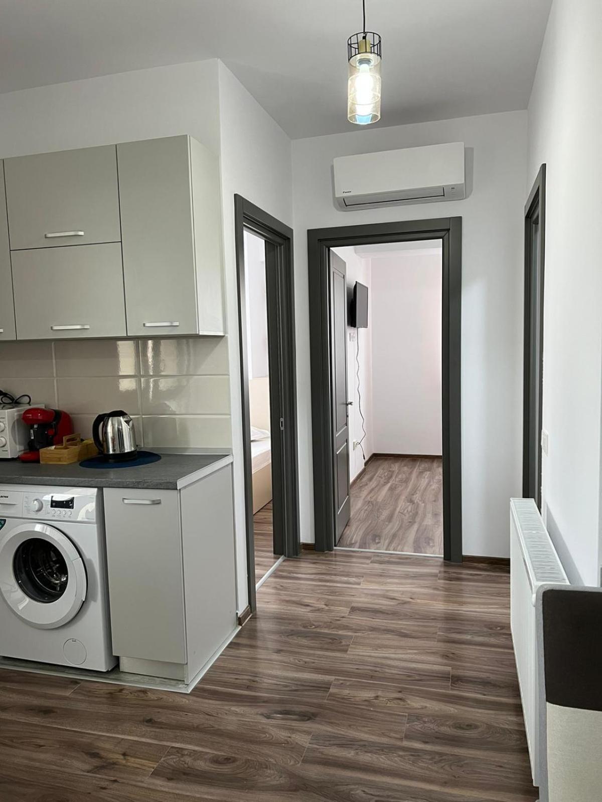 Studios & Apartments Palas By Glam At Lazar Towers Iasi Extérieur photo